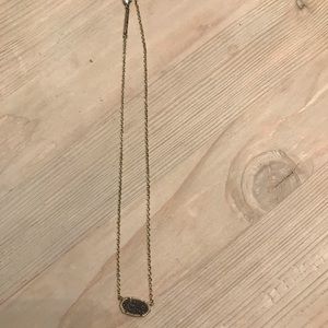 Kendra Scott necklace